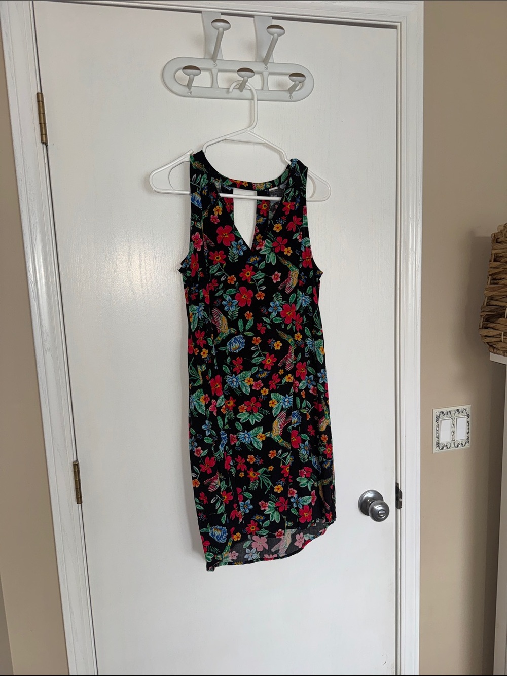 Old Navy Black Floral Keyhole Sleeveless Mini Dress